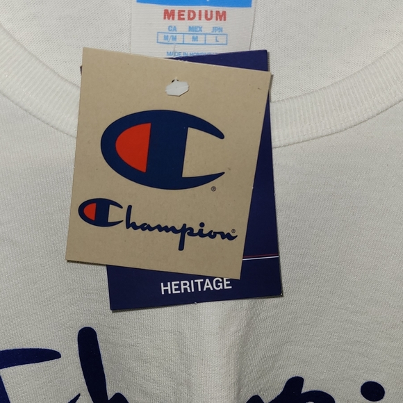 Champion Men's Long Sleeve T-shirt - Size Medium - Picture 3 of 3